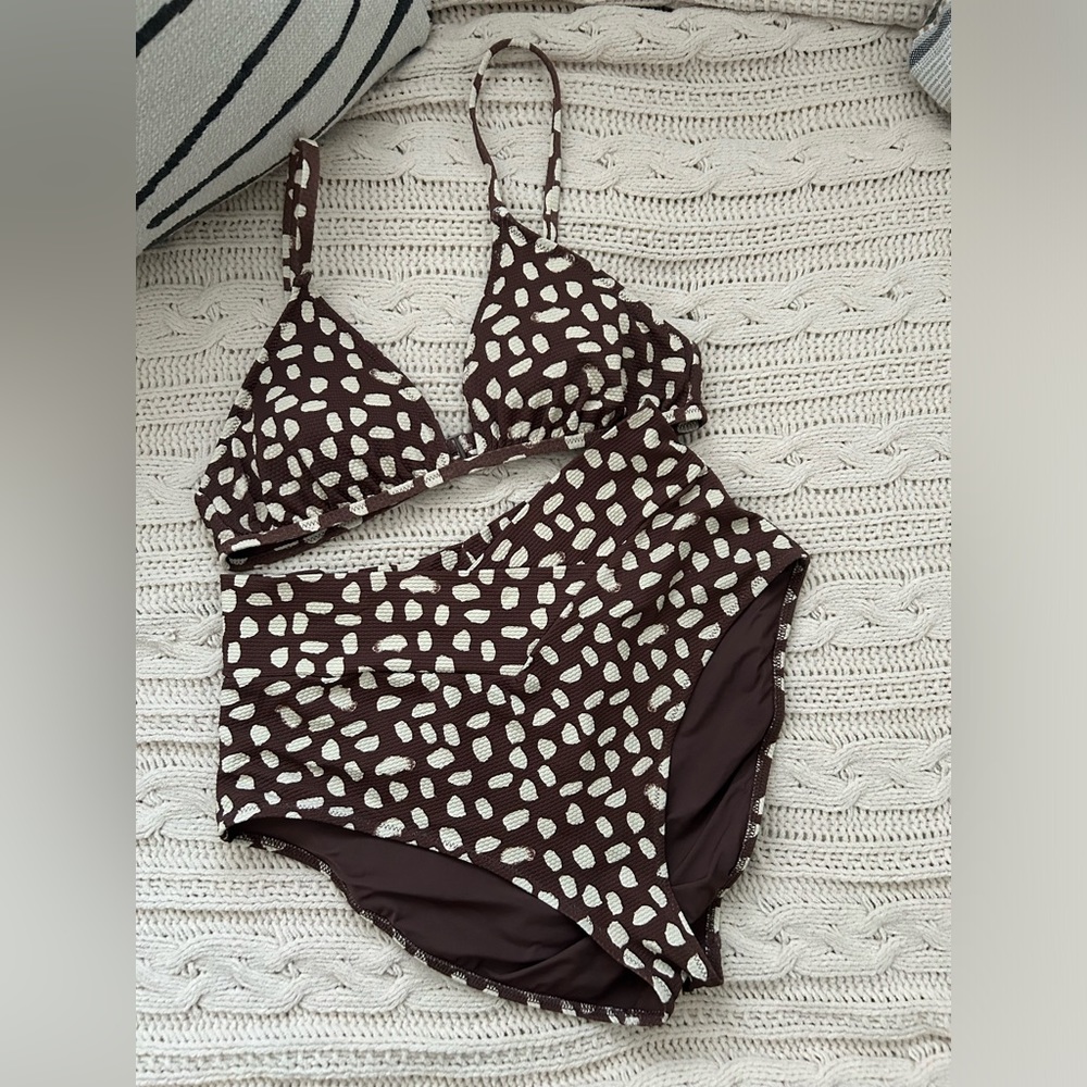 Aerie medium top and large bottom like new bathing suit